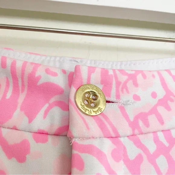 Lilly Pulitzer Jayne Knit Shorts Pelican Pink Sea Cups Print 7” Inseam Size 14 - Picture 5 of 11